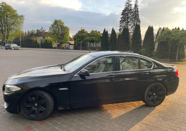 BMW Seria 5 cena 61500 przebieg: 227000, rok produkcji 2012 z Legionowo małe 79